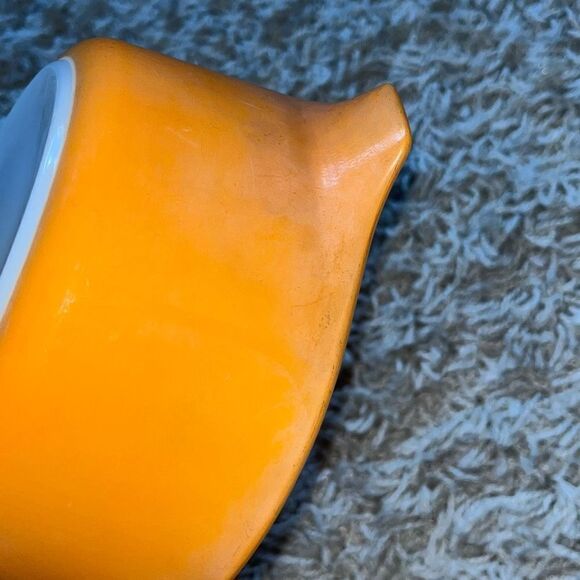 Vintage Pyrex Daisy Sunflower Orange 1.5 Pt Casserole Dish #472-C Daisy Lid - Picture 9 of 13